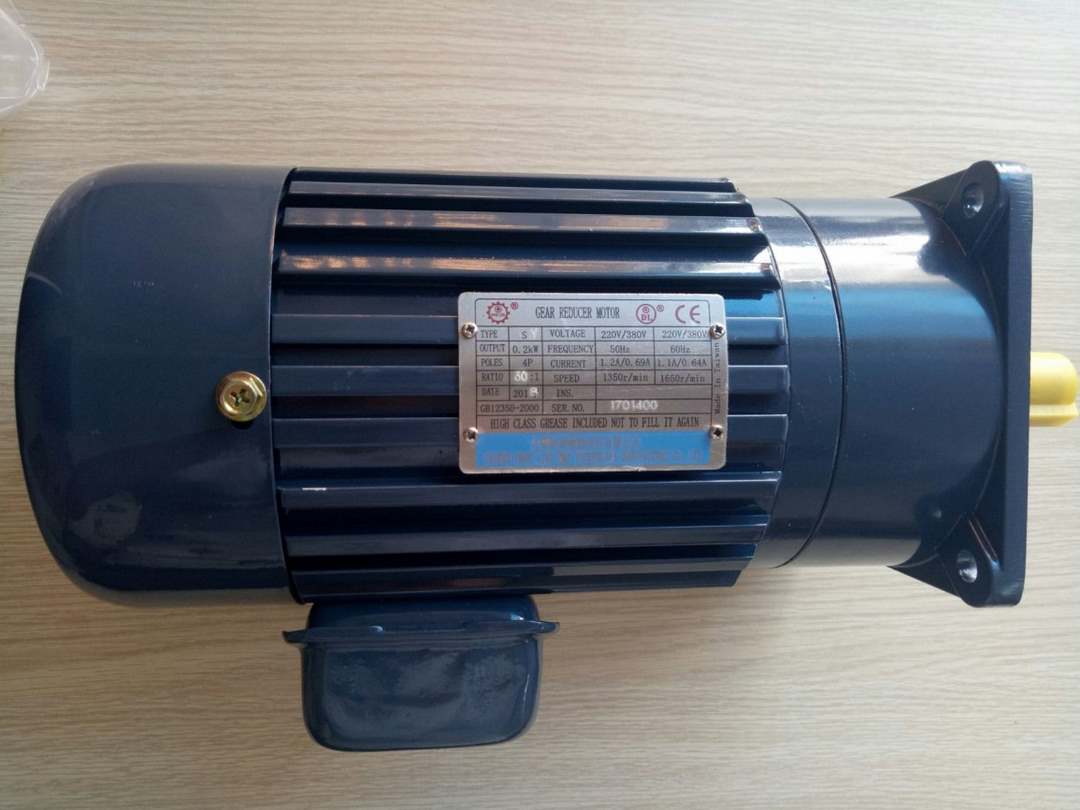 Các loại motor giảm tốc của hãng